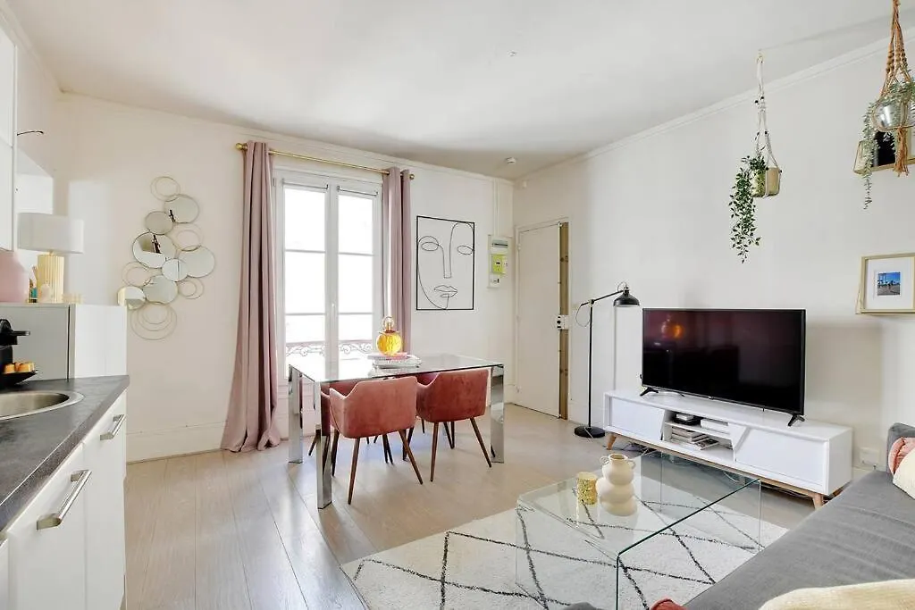 Gembnb Luxury Apartments - Monttessuy Paris France